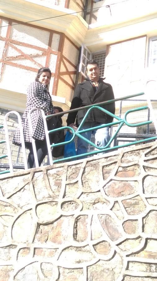 The Thistle Lodge Shimla Esterno foto