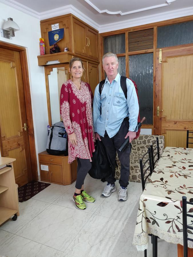 The Thistle Lodge Shimla Esterno foto